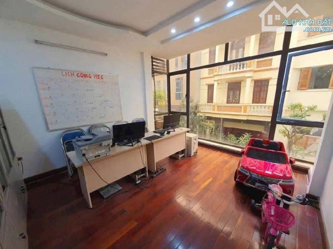 Phân Lô, Vỉa Hè, Ô Tô Tránh, Dừng Đỗ Ngày Đêm, Phú Xá, Tây Hồ, DT 52M2, Chỉ 16.5 Tỷ