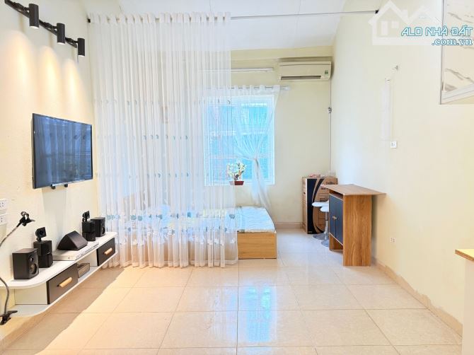 BÁN TẬP THỂ CỰC VIP TẦNG 4 – PHỐ 8/3, QUỲNH MAI, HAI BÀ TRƯNG. 65M2 – 3PN. 3,32 TỶ