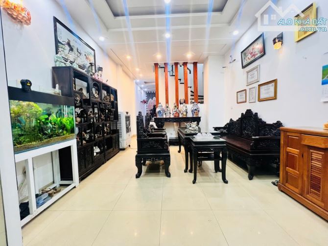 Phân Lô, Vỉa Hè, Ô Tô Tránh, Dừng Đỗ Ngày Đêm, Phú Xá, Tây Hồ, DT 52M2, Chỉ 16.5 Tỷ