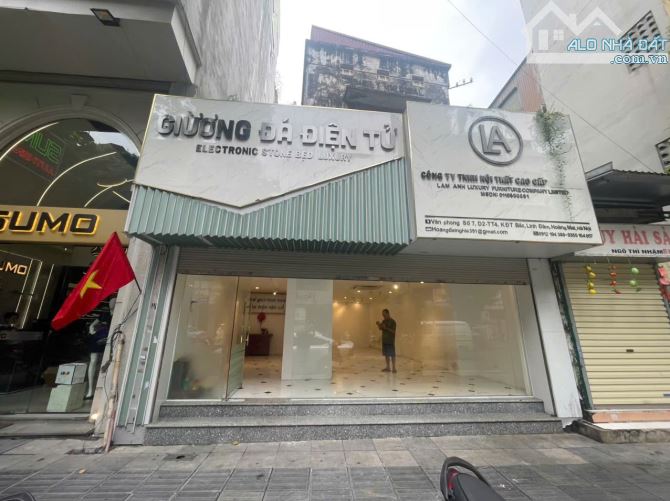 Cho thuê nhà mặt phố Ngọc Khánh - 90m2 (DTSD 180m2) - MT 9m - 60tr/tháng