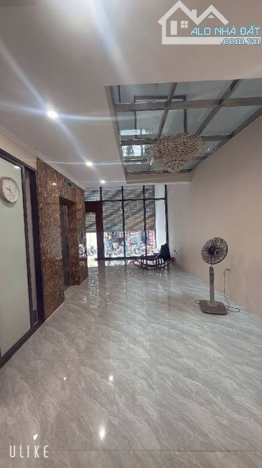 SIÊU PHẨM PHỐ HÀ TRUNG – HOÀN KIẾM 8 TẦNG THANG MÁY – CÓ HẦM – VỊ TRÍ KIM CƯƠNG – KINH DOA