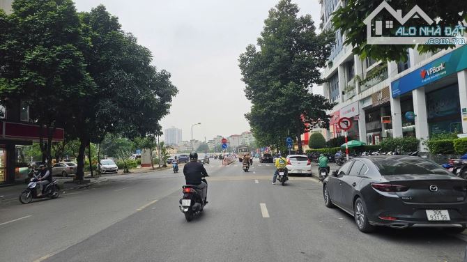 Cần Bán Nhà Mặt Phố Mỗ Lao Hà Đông DT68m2, 6Tầng, Mt 4.5m, giá 43 tỷ