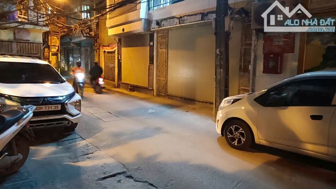 BÁN NHÀ MẶT TIỀN NGÕ QUỲNH – OTO TRÁNH – CẦN BÁN GẤP