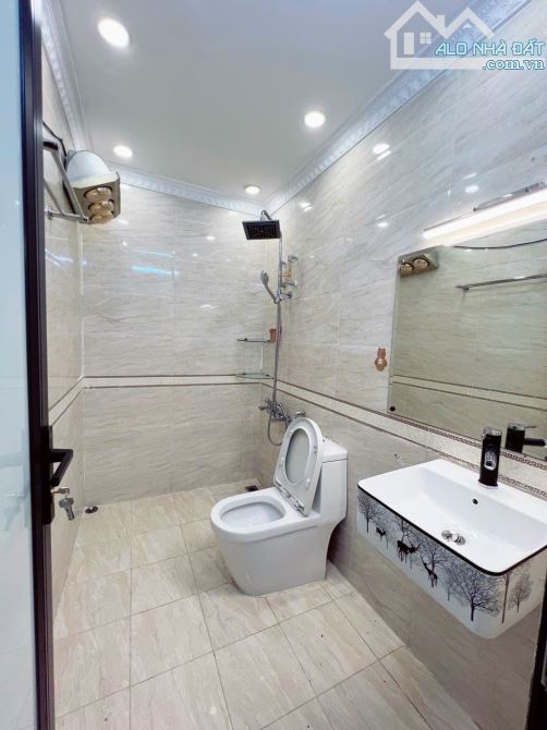 BÁN CHUNG CƯ VIP1 – TÒA CT1 SKY LIGHT MINH KHAI, HAI BÀ TRƯNG. 105M² – 3PN. 8,48 TỶ
