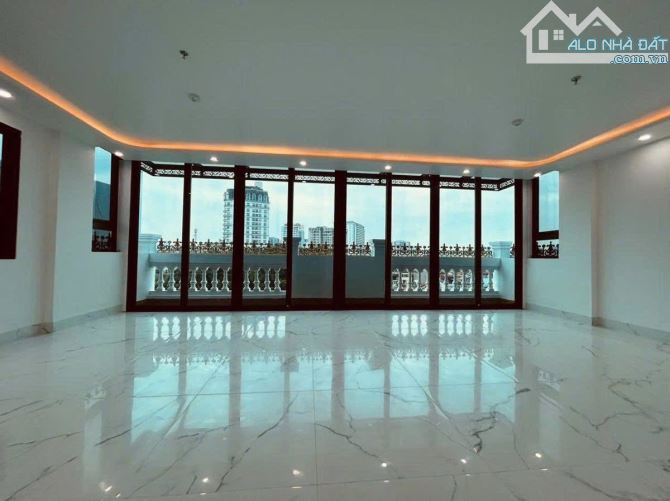 BUILDING 10 TẦNG THANG MÁY ĐỘI CẤN 95m2 - MT 8m - 60 TỶ - 2 Ô TÔ TRÁNH - KINH DOANH ĐỈNH