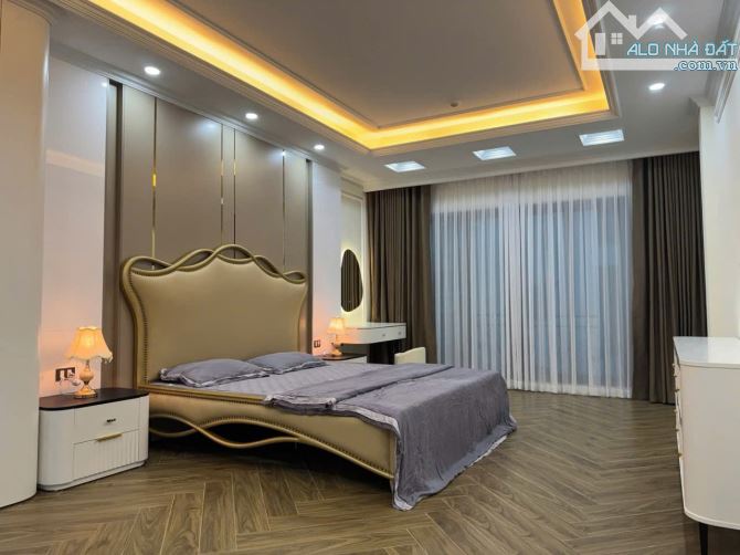 Bán nhà Lê Đức Thọ - 125m2 – 7 tầng – Lô Góc – Mt: 7m – Giá: 67 tỷ, cho thuê 1.2 tỷ/năm