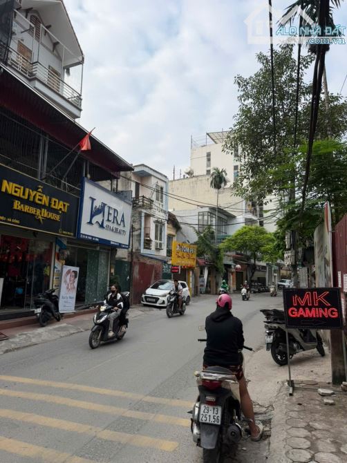 Bán Siêu Phẩm 105m² đất mặt phố số 122 Bà Triệu - Hà Đông- HN