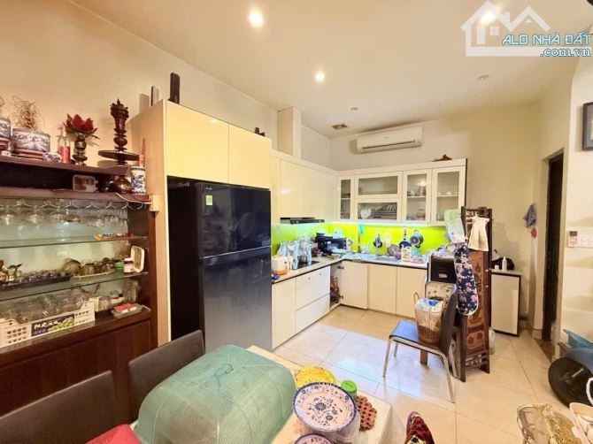 Mặt ngõ Yên Lãng, 1 nhà ra phố, ô tô tránh, vỉa hè, kinh doanh, mặt tiền khủng, 71m2x4T