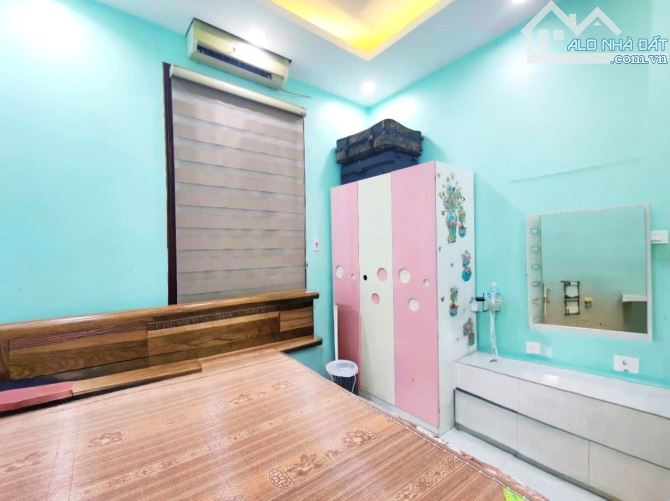 BÁN GẤP NHÀ ĐỘI CẤN, 55m 5 TẦNG, MT4M GIÁ 13.5 Tỷ