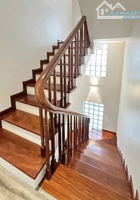 BÁN NHÀ MẶT PHỐ HỒ VĂN CHƯƠNG – Ô TÔ TRÁNH – VỈA HÈ RỘNG – KINH DOANH SẦM UẤT