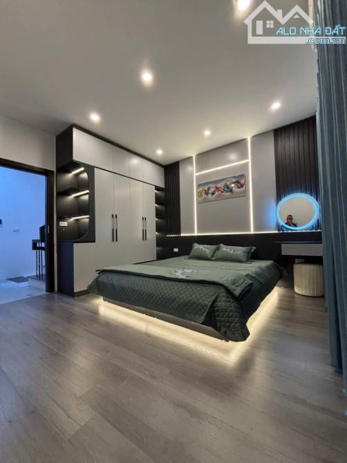 Bán nhà, Minh khai, lô góc, 4 tầng,kinh doanh,10m ra phố , giá 7.35 tỷ