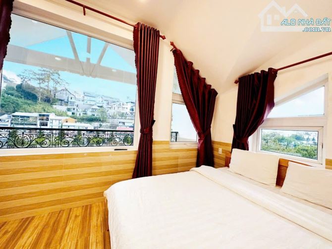 Bán khách sạn 400m ngay thác Cam Ly, 13PN 3 bungalow - 2