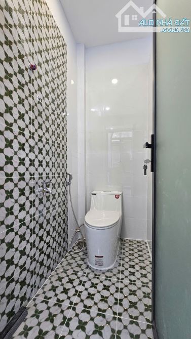 SÁT MẶT TIỀN HOÀNG DIỆU VIP Q4 ĐÚC 3 TẤM CÓ HƠN 2 TÊ - 7