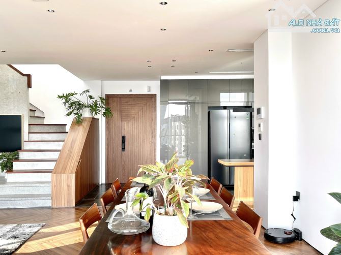 PHÂN LÔ Ô TÔ PHỐ LẠC TRUNG 60m2 x 6 Tầng MẶT TIỀN 8m giá 18 tỷ