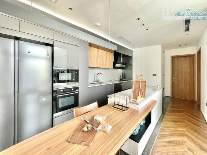 PHÂN LÔ Ô TÔ PHỐ LẠC TRUNG 60m2 x 6 Tầng MẶT TIỀN 8m giá 18 tỷ