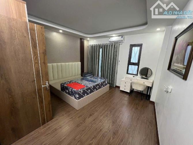 30m² – Nhà đẹp Vĩnh Tuy 5 tầng hiện đại chỉ 7.89 tỷ – Nội thất full, xách vali ở luôn