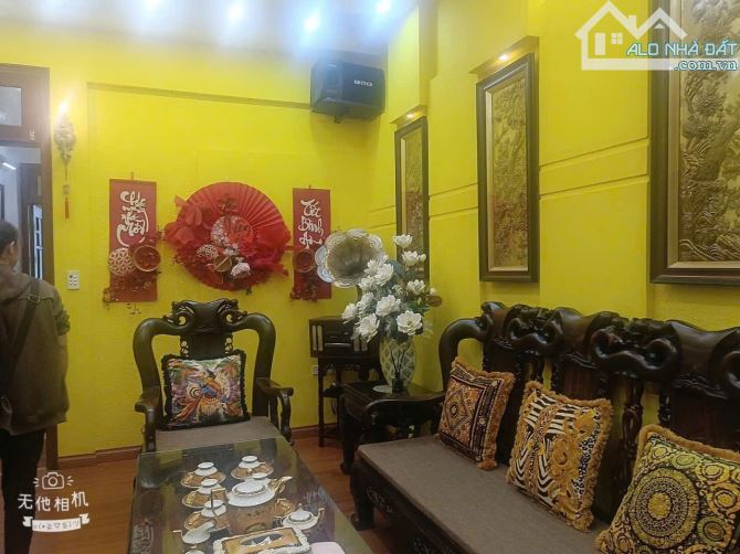 Chính chủ Bán nhà Hoàng Hoa Thám