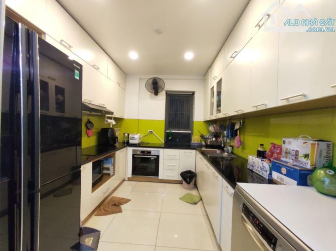 TOÀ NHÀ ĐA NĂNG PHỐ LẠC TRUNG 79m2 x 8 Tầng Thang Máy MẶT TIỀN 5,5m giá 28 tỷ