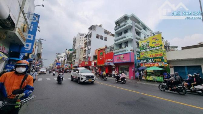 Mặt tiền Hai Bà Trưng, Quận 1. N 6x 20m. CTXD: 1 hầm 8 tầng.Vị trí đẹp nhất. Giá: 49,5 tỷ