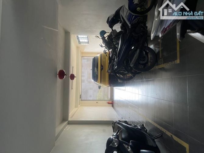 NHÀ MẶT PHỐ LÊ TRỌNG TẤN, THANH XUÂN. MẶT PHỐ, THANG MÁY, MT5M, DT: 89M2, GIÁ: 43,8 TỶ