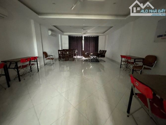 Toà nhà 8 tầng thang máy An Dương, thông sàn đa kdoanh, 90m2 x mtiền 6m. Giá 45 tỷ