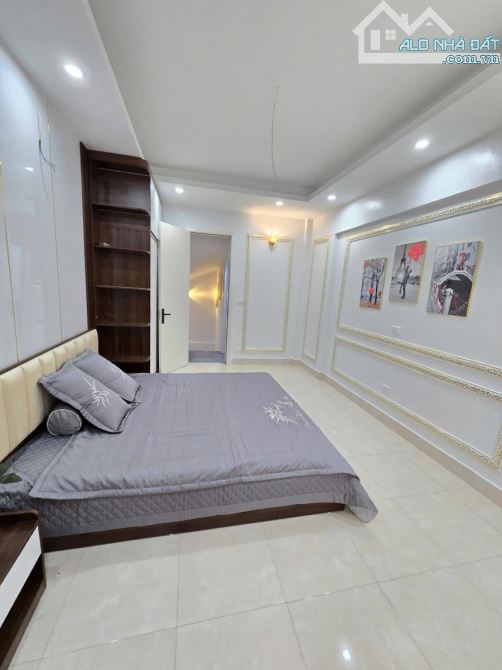 HIẾM TÂN KHAI – VĨNH HƯNG- NHÀ ĐẸP Ở NGAY- FULL NỘi THẤT-GẦN ÔTÔ, THOÁNG – GIÁ HƠN 6 TỶ.