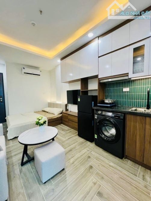 BÁN TÒA 7 TẦNG THANG MÁY – TRUNG TÂM CẦU GIẤY Diện tích: 54m² | Gồm 5 căn hộ khép kín |