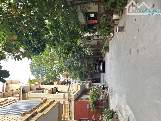 ĐẤT PHÂN LÔ HAI BÀ TRƯNG - Ô TÔ TRÁNH - 5M RA PHỐ - 58M2.