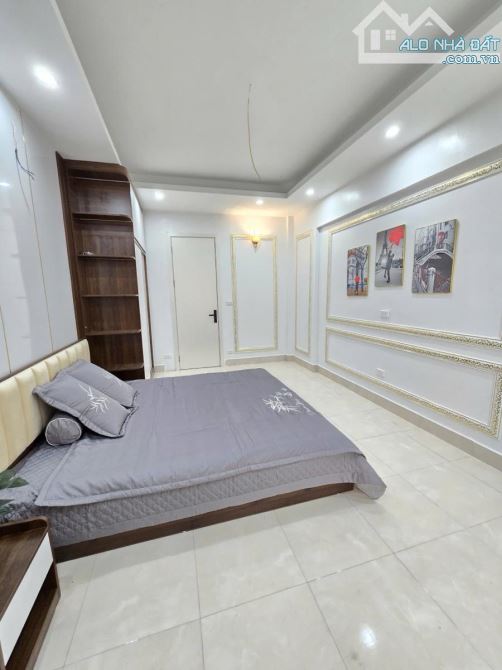 HIẾM TÂN KHAI – VĨNH HƯNG- NHÀ ĐẸP Ở NGAY- FULL NỘi THẤT-GẦN ÔTÔ, THOÁNG – GIÁ HƠN 6 TỶ.