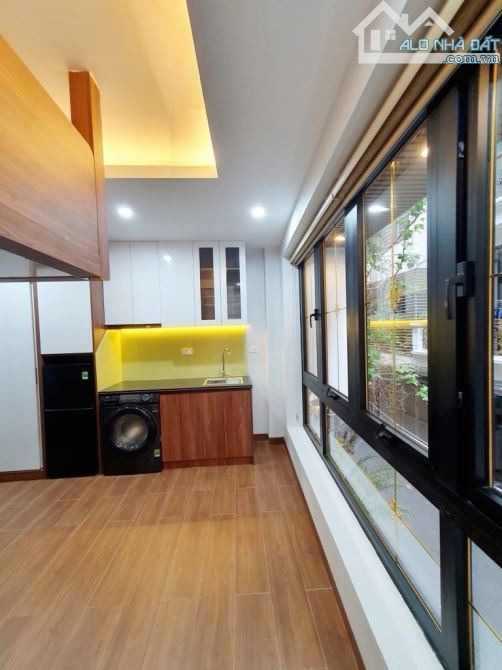 Bán nhà Võng Thị Tây Hồ 80m2 6 tầng ô tô qua kinh doanh dòng tiền. Giá 25.5 tỷ