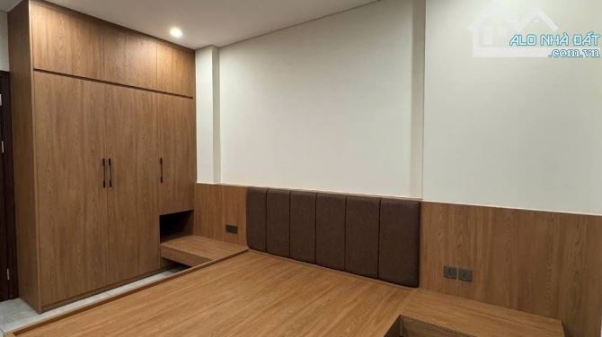 NHÀ VIP NGUYỄN KHÁNH TOÀN, TIỆN ÍCH NGẬP TRÀN CÔNG DÂN PHƯỜNG VIP