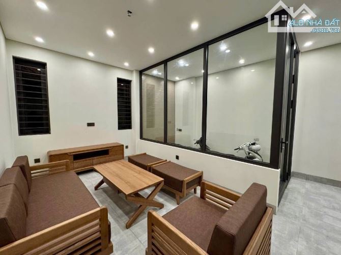 NHÀ VIP NGUYỄN KHÁNH TOÀN, TIỆN ÍCH NGẬP TRÀN CÔNG DÂN PHƯỜNG VIP