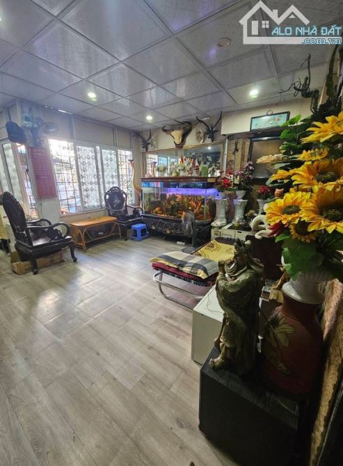 THANH NHÀN- HAI BÀ TRƯNG – Ô TÔ ĐỖ - THOÁNG- 125m2- GIÁ: 5,7 TỶ