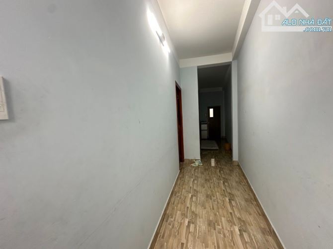 Bán nhà 1T2L nở hậu 5,3 x 26 mặt tiền Hiệp Thành 35, gần bia Tiger, siêu thị Metro Q12 - 5