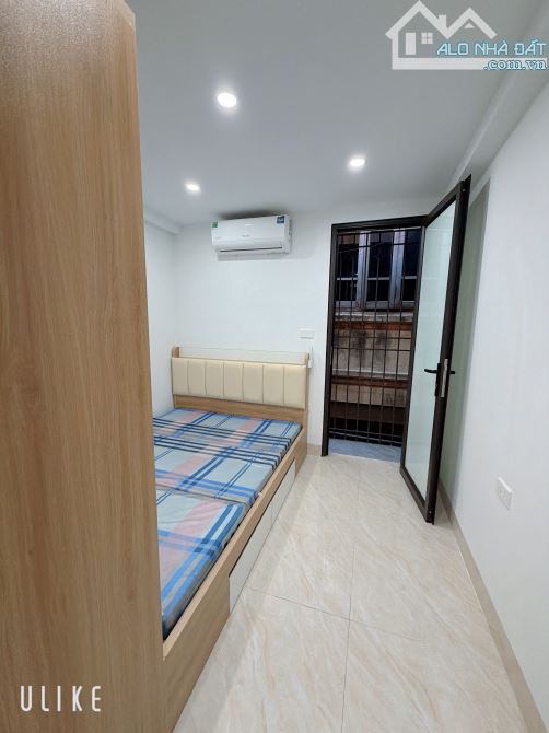 Bán Nhà Phố Trương Định - 25m - 2 Tầng Mới Đẹp - Nhỉnh 2 Tỷ