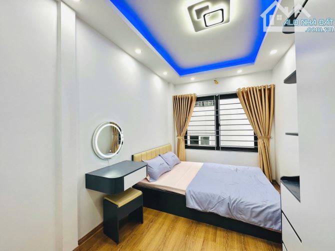 TRUNG TÂM HAI BÀ TRƯNG – PHÂN KHÚC HIẾM NHÀ BÁN - 4 TẦNG – SỔ ĐỎ RIÊNG – KINH DOANH - CHỈ