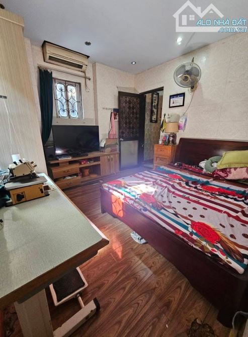 THANH NHÀN- HAI BÀ TRƯNG – Ô TÔ ĐỖ - THOÁNG- 125m2- GIÁ: 5,7 TỶ