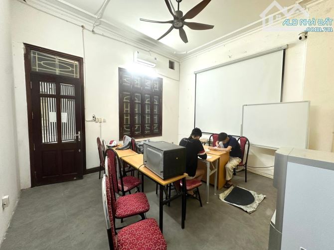 BÁN NHÀ MẶT PHỐ SƠN TÂY - BA ĐÌNH 70m2, MT 5m, 59 TỶ - 2 MẶT TIỀN, VỈA HÈ, KINH DOANH ĐỈNH