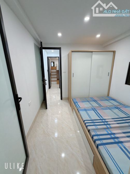 Bán Nhà Phố Trương Định - 25m - 2 Tầng Mới Đẹp - Nhỉnh 2 Tỷ