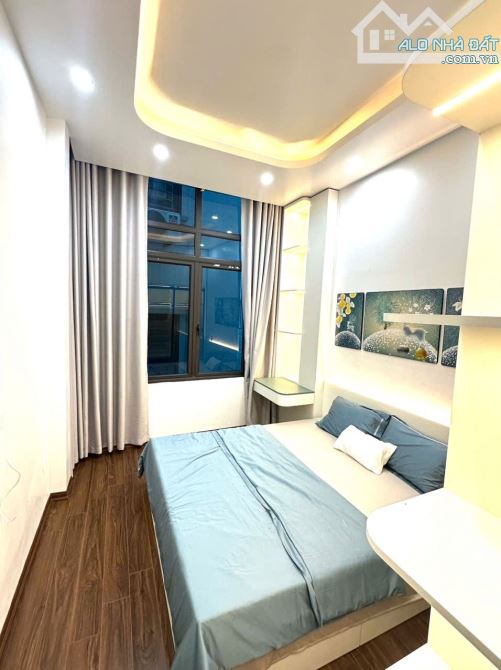 Bán nhà mặt phố Chính Kinh, sổ đỏ đầy đủ, DT 26m, MT 3,2m, 5 tầng - 8