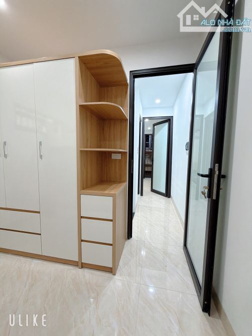 Bán Nhà Phố Trương Định - 25m - 2 Tầng Mới Đẹp - Nhỉnh 2 Tỷ