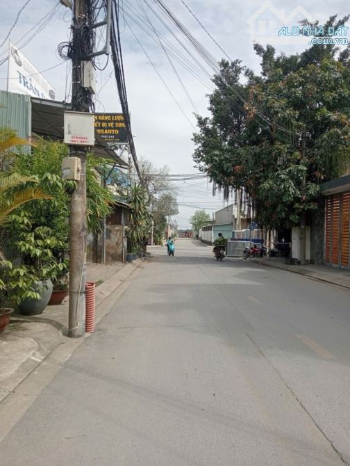 Bán đất 93m² đường Thới An 8 phường Thới An Q12, (5,5*19)Giá 4,4tỷ