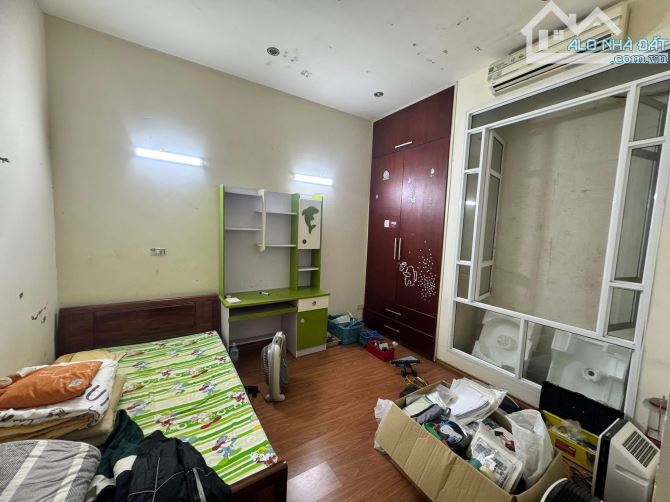 BÁN NHÀ PHÂN LÔ MẠC THÁI TỔ - CẦU GIẤY 60m2, MT 5m, 33.5 TỶ VỈA HÈ, GARA ÔTÔ, KINH DOANH