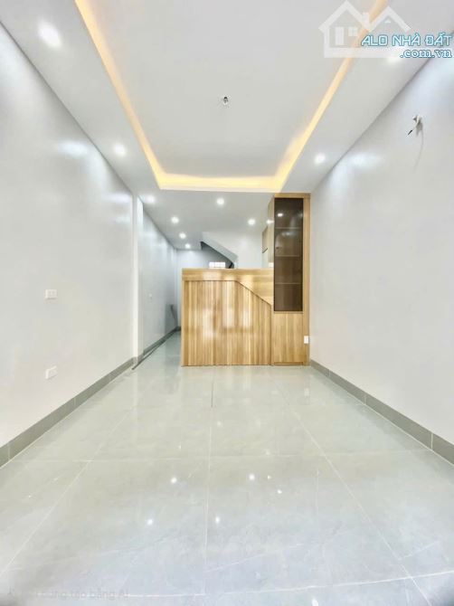 Bán nhà 5 tầng tại Hồ Tùng Mậu Hà Nội giá 8,6 tỷ