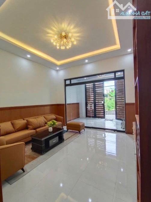 Bán Nhà Hẻm 661 Đường Nguyễn trung trực - 1