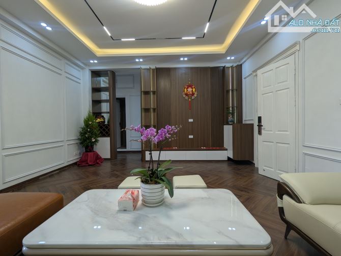 CC Đội Cấn - Khu Vip - An Ninh 24/7 - Trung Tâm Ba Đình Nhiều Tiện Ích