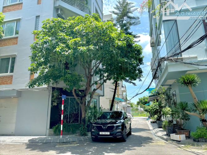 Đất đấu giá phường Long Biên, Vỉa hè oto tránh, Mặt tiền 9m dt 90m2 giá đầu tư