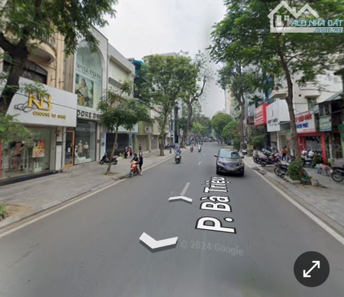 HÀNG TUYỆT CHỦNGMẶT PHỐ BÀ TRIỆUCHỦ ĐÃ XIN GPXD 8 TẦNG NỔI 2 TẦNG HẦM