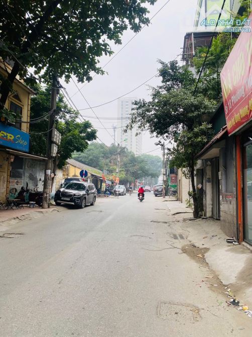 Mặt phố Thịnh Liệt, diện tích 40m, 6tầng TM. MT 3.5m. 22.8 tỷ Hoàng Mai