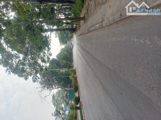 MẢNH ĐẤT SIÊU ĐẸP - ĐẶNG XÁ - LÔ GÓC - RẺ BẤT CHẤP THỊ TRƯỜNG - KHÔNG MUA MẤT TRONG NỐT N